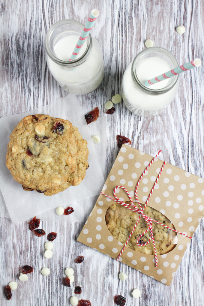 White Chocolate Cranberry Oatmeal cookies