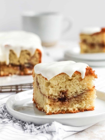Cinnamon Roll Coffee Cake-2