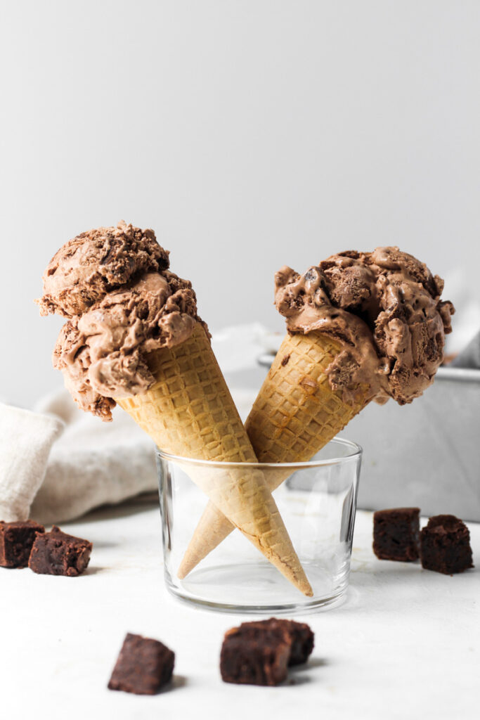 No Churn Chocolate Brownie Ice Cream | The Sweet Occasion