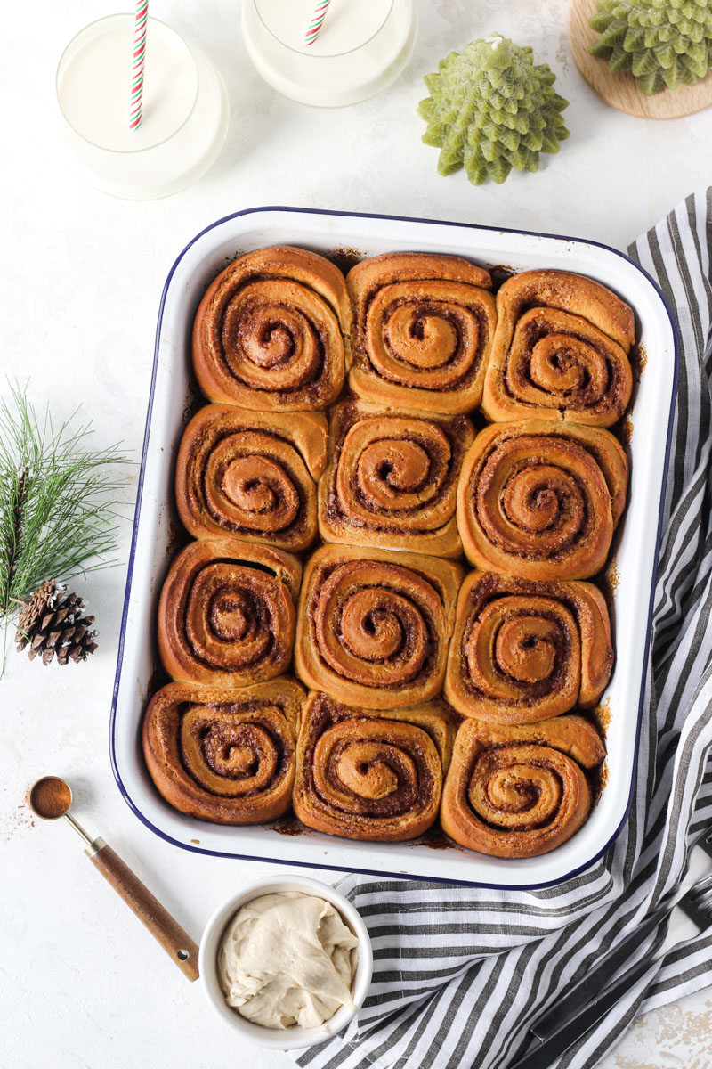 Pan of gingerbread cinnamon rolls.